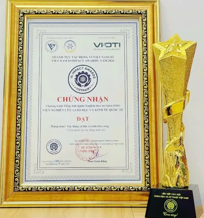 Chứng nhận và cúp giải Tác động Xã hội và Tính bền vững